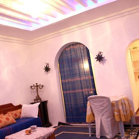 Comfortable Apartment Near Central Tunis With Terrace Bagian luar foto